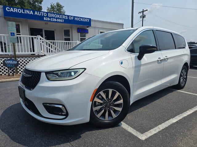 chrysler pacifica phev 2024 2C4RC1S79RR164333 image chrysler pacifica phev 2024 2C4RC1S79RR164333 image
